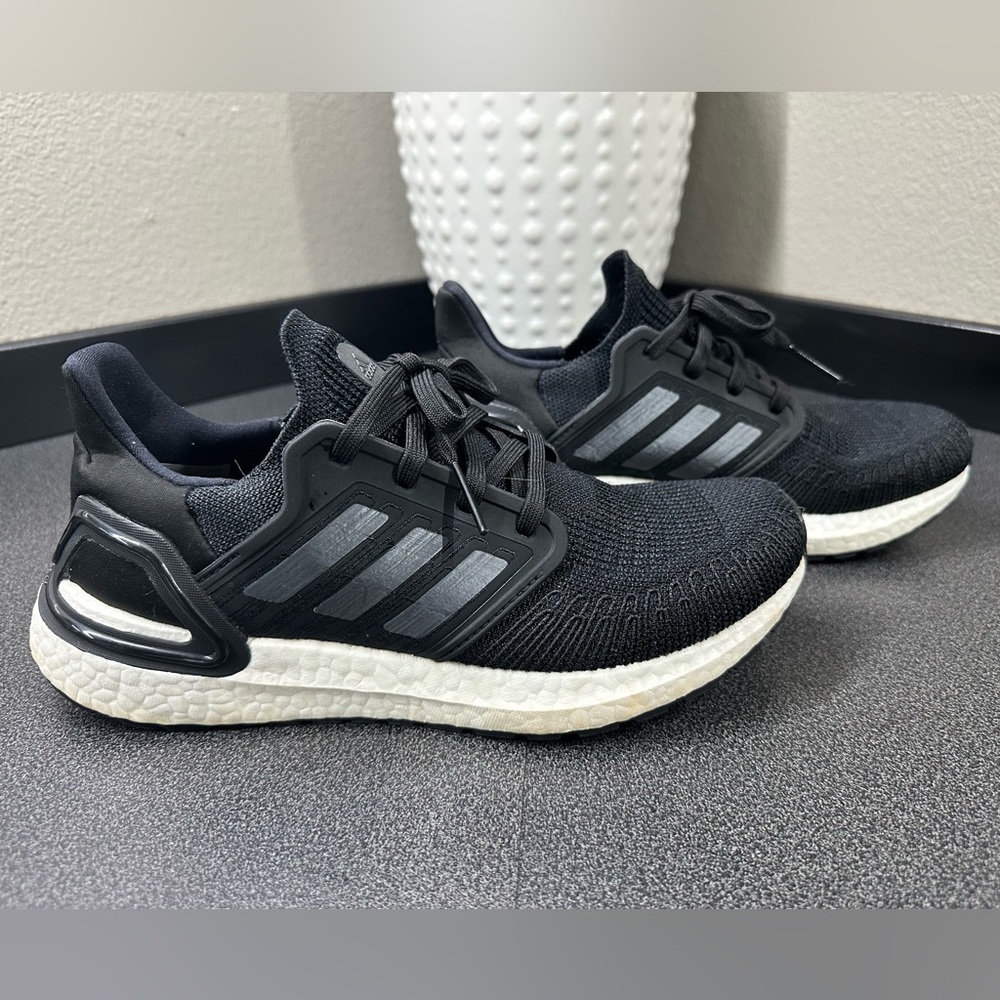 Womens’ Adidas UltraBoost 20